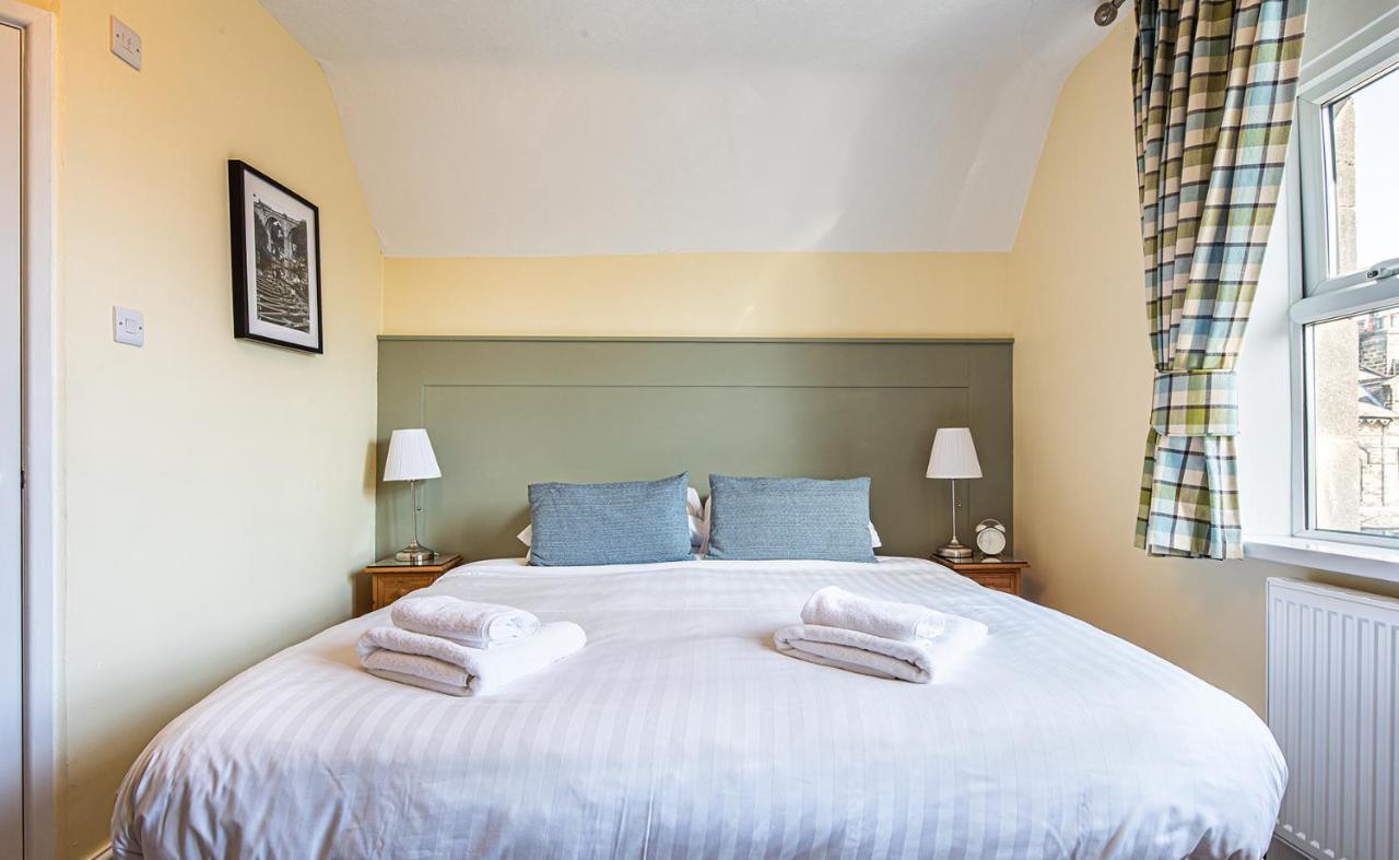 Fountains Guest House - Harrogate Stays Exteriör bild