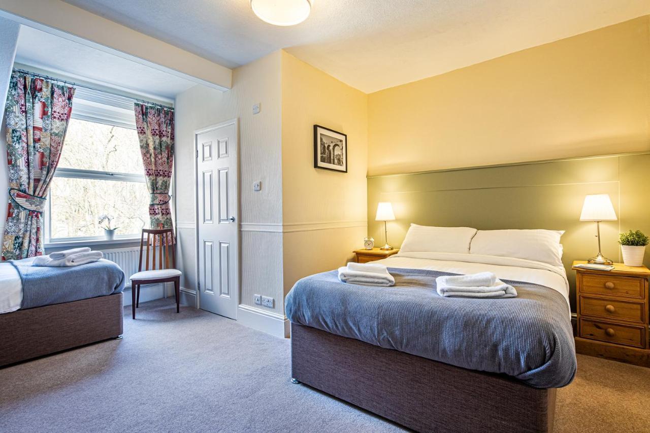 Fountains Guest House - Harrogate Stays Exteriör bild