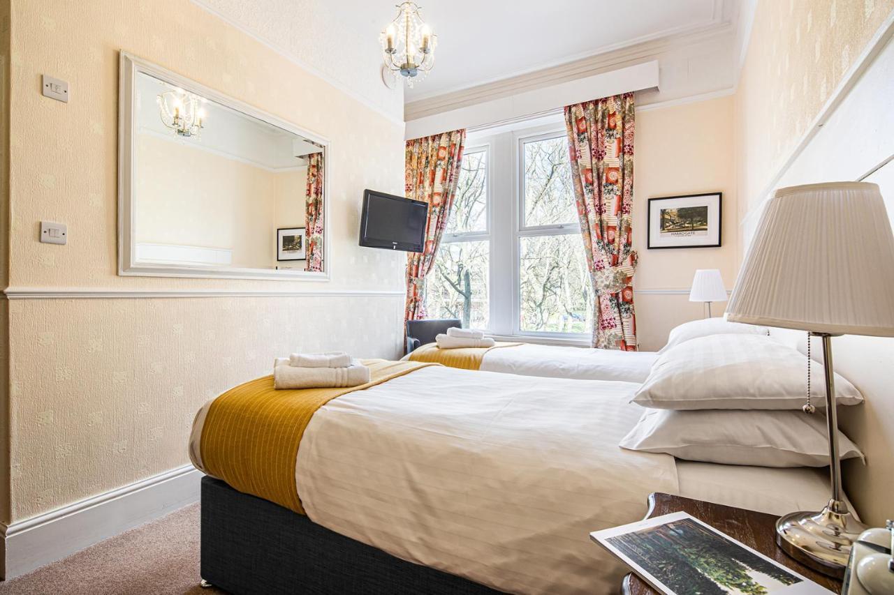 Fountains Guest House - Harrogate Stays Exteriör bild