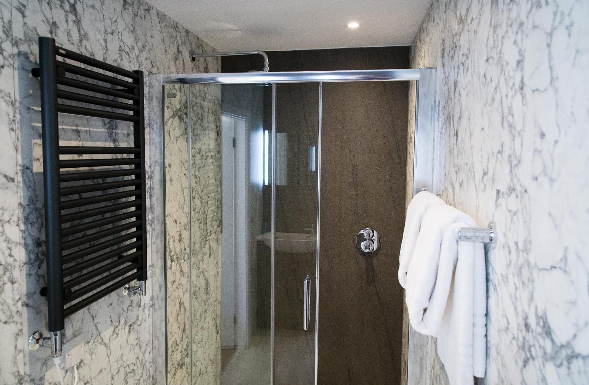 Fountains Guest House - Harrogate Stays Exteriör bild